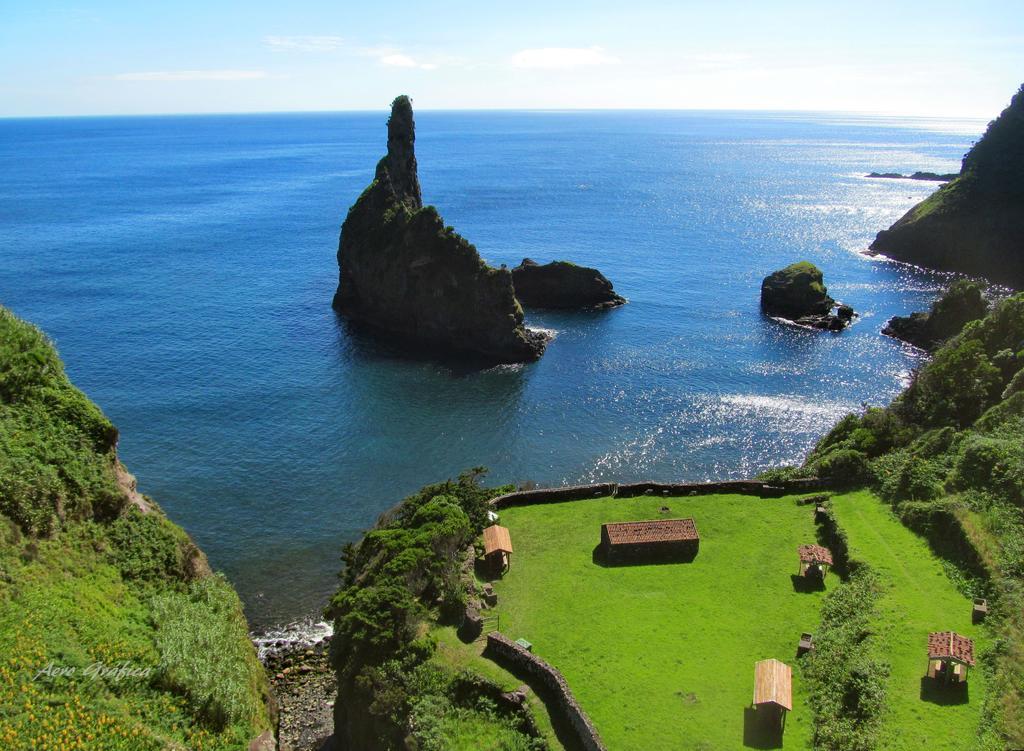 Вілла Sitio Da Assumada Lajes das Flores Екстер'єр фото